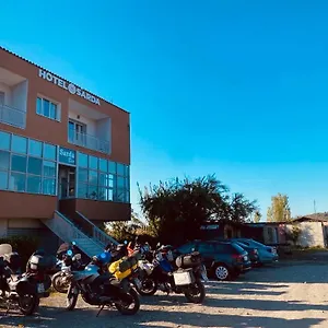 Sarda , Deja's Ford Albanien