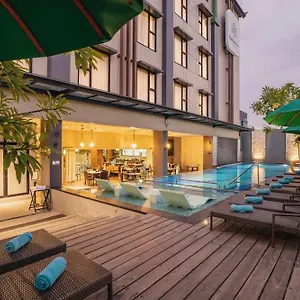 Kamaniiya Petitenget 3*, Seminyak Indonesien